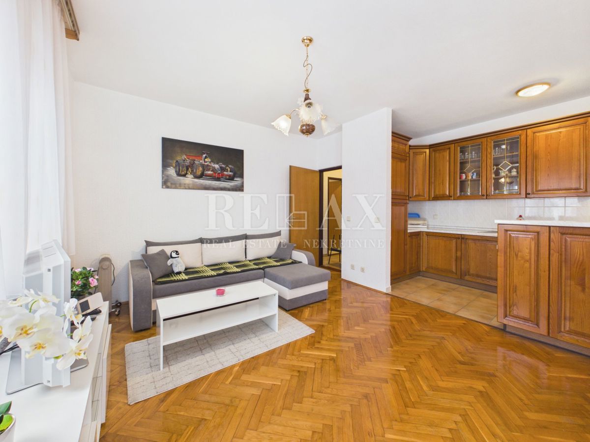 Crikvenica - enosobno stanovanje s pogledom na morje