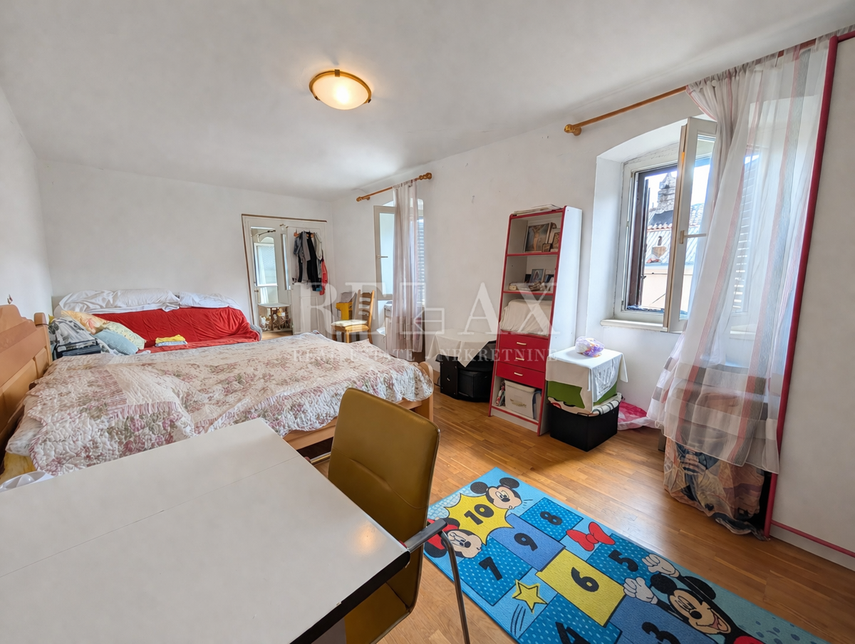 Stanovanje Senj, 162m2