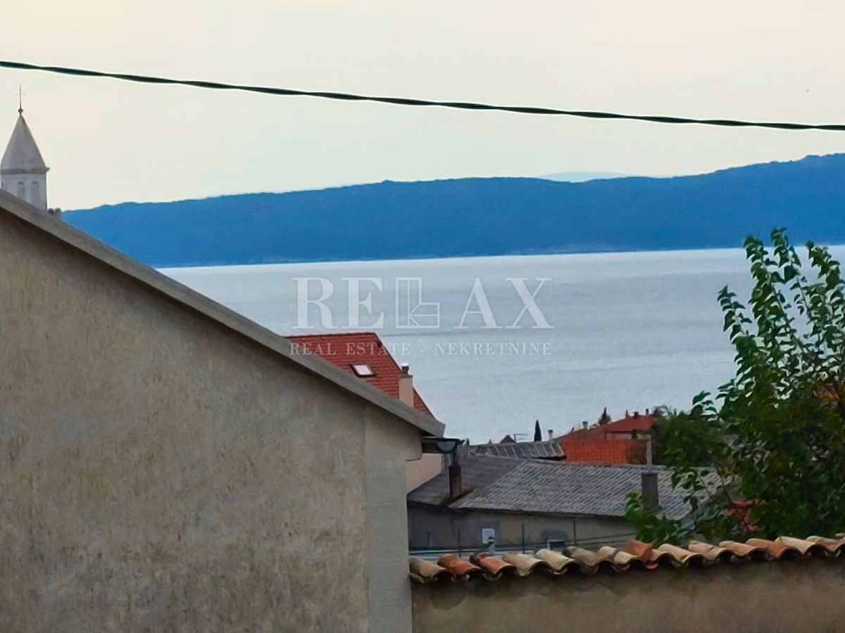 Novi Vinodolski - hiša s pogledom na morje