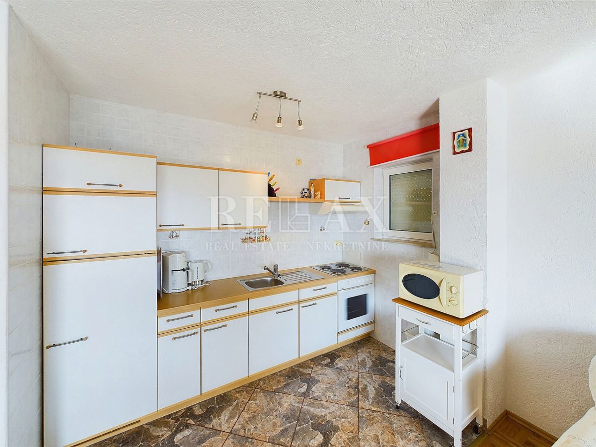 Novi Vinodolski - apartma s pogledom na morje