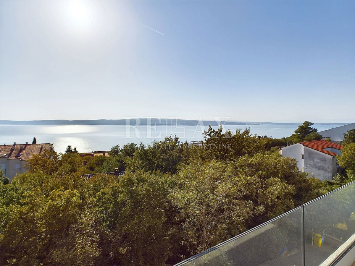 Crikvenica - dvoetažni apartma