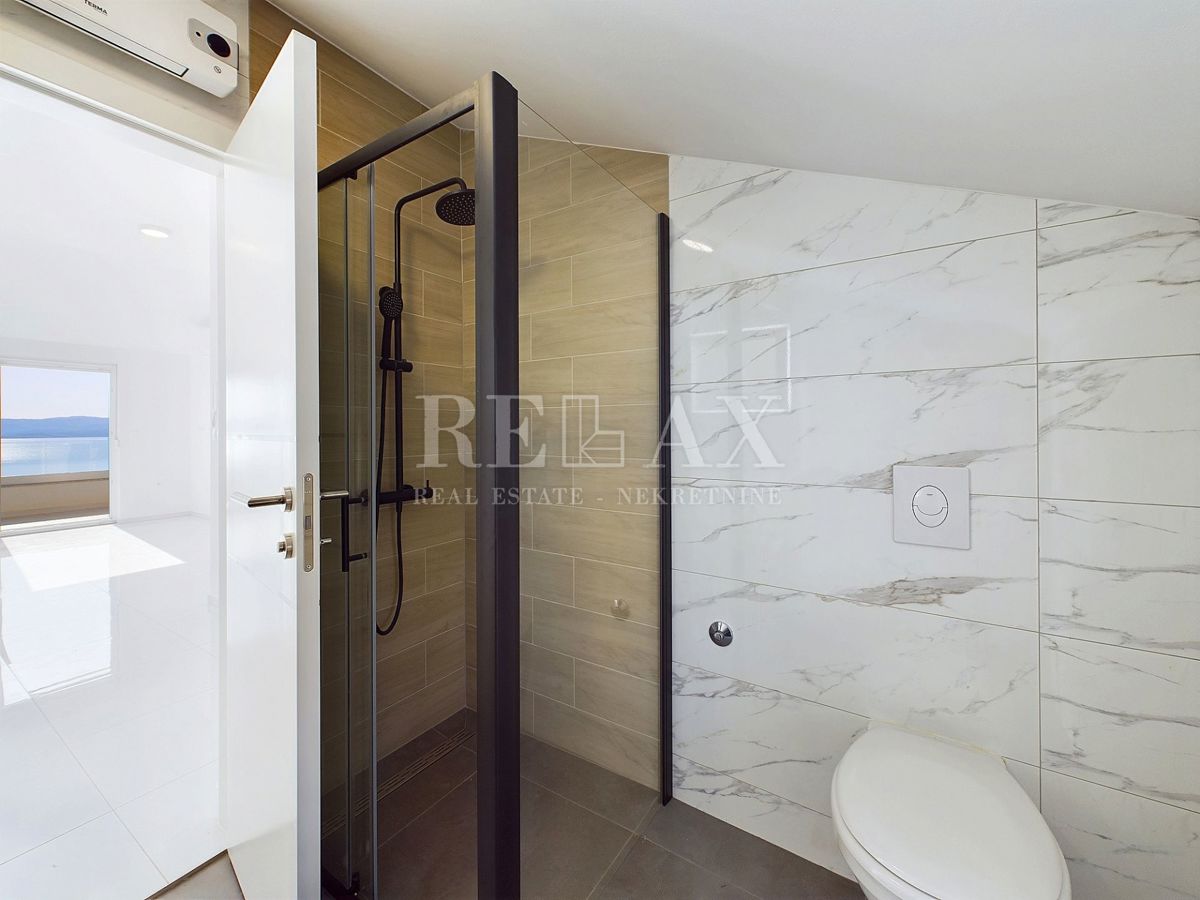 Crikvenica - dvoetažni apartma
