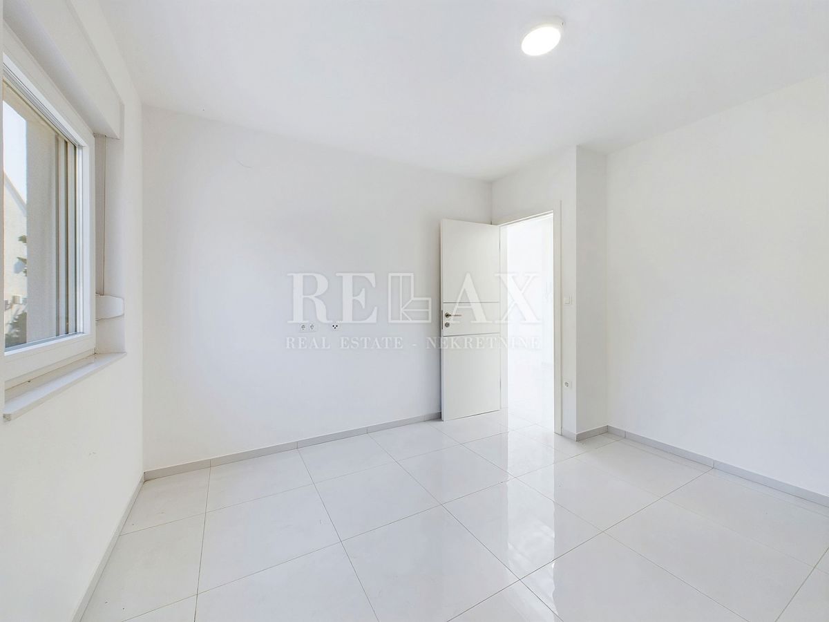 Crikvenica - dvoetažni apartma