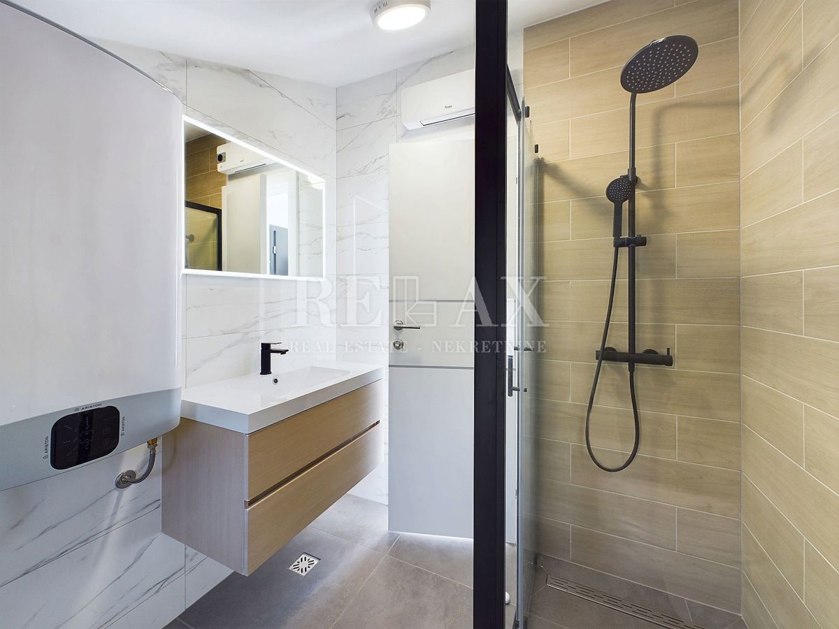 Crikvenica - dvoetažni apartma