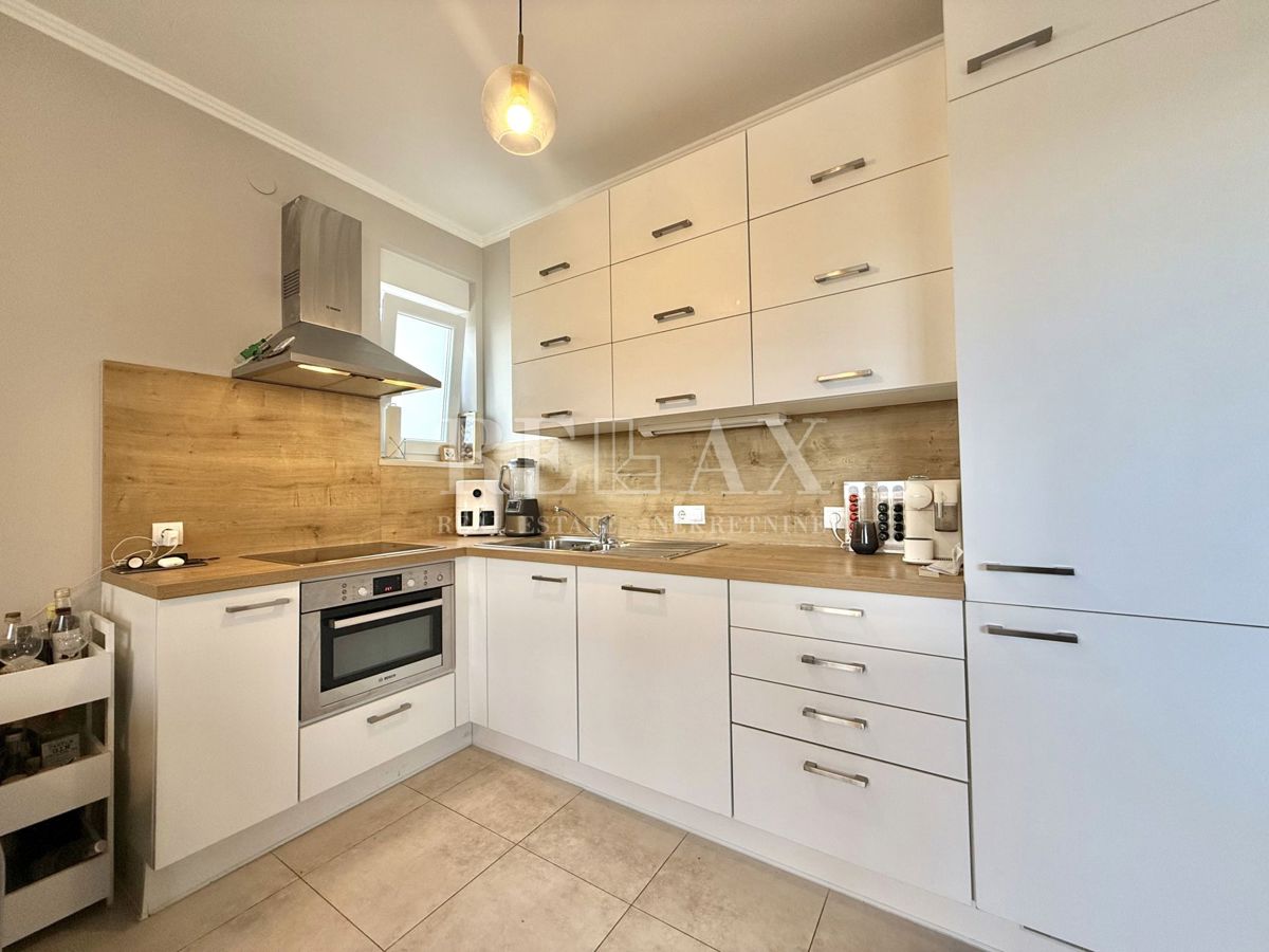 Crikvenica - apartma s panoramskim pogledom na morje