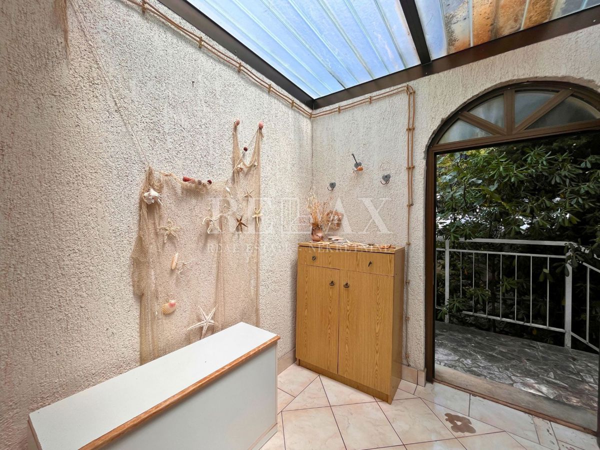 Klenovica - apartma s čudovitim pogledom na morje