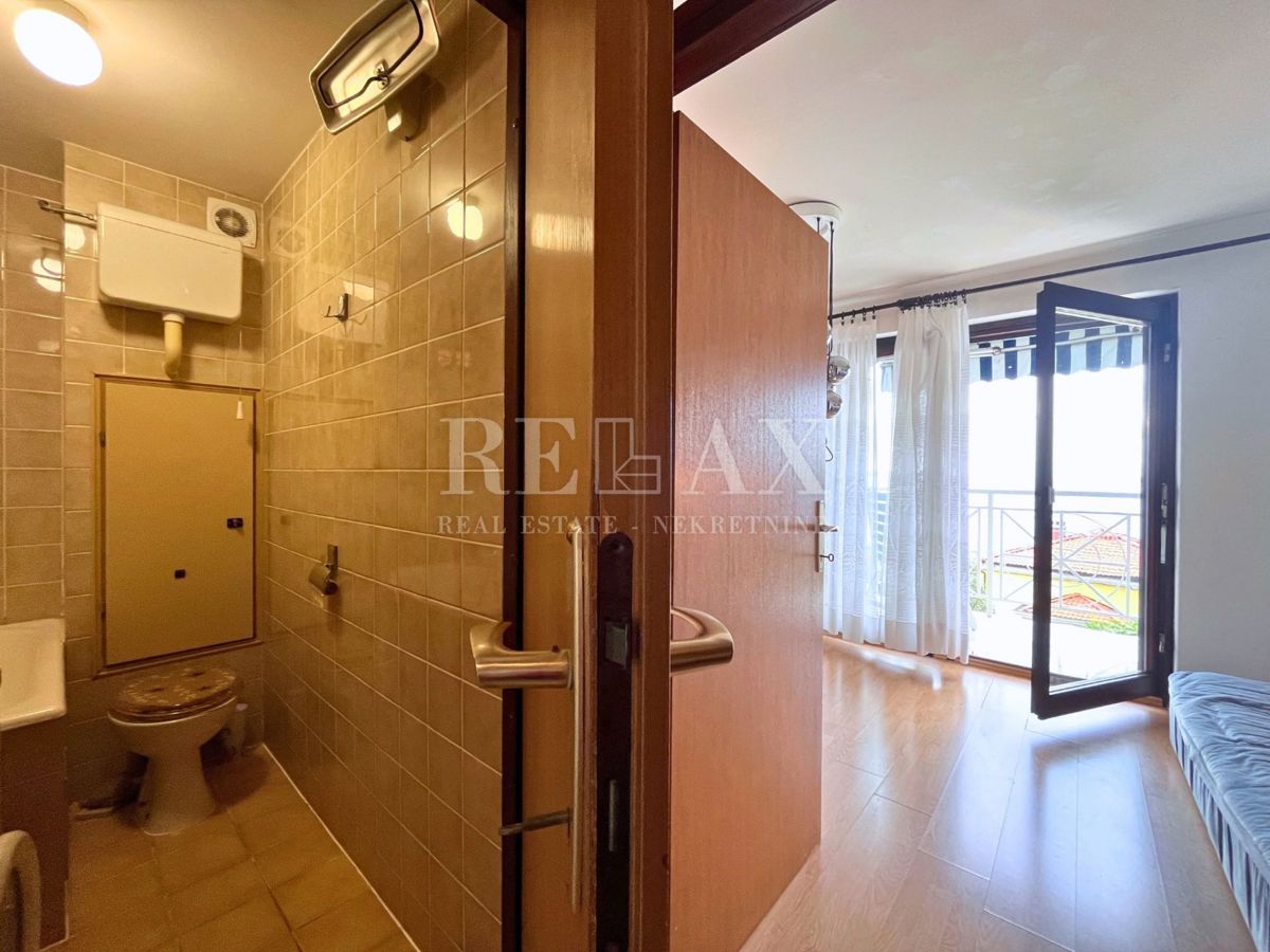 Klenovica - apartma s čudovitim pogledom na morje