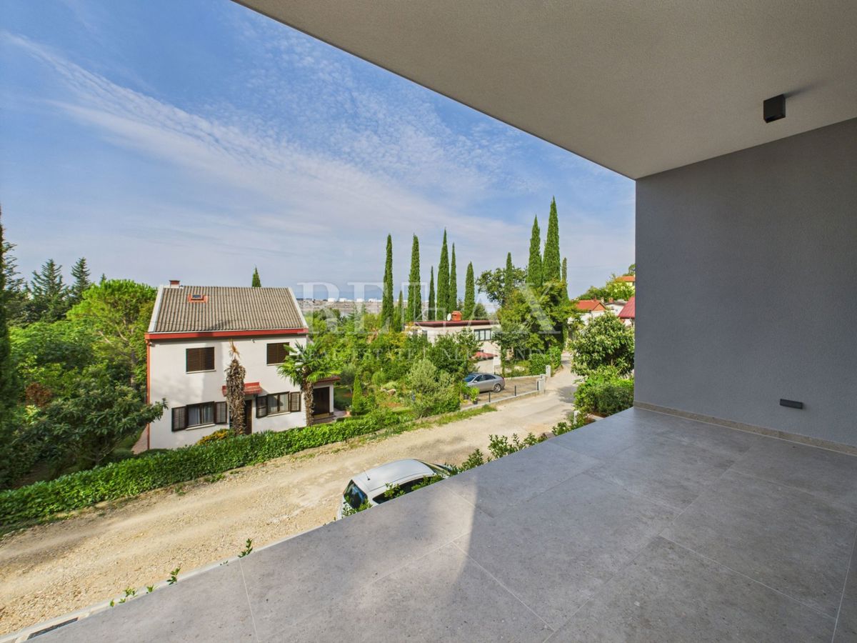 Omišalj - novogradnja, 150 m od plaže