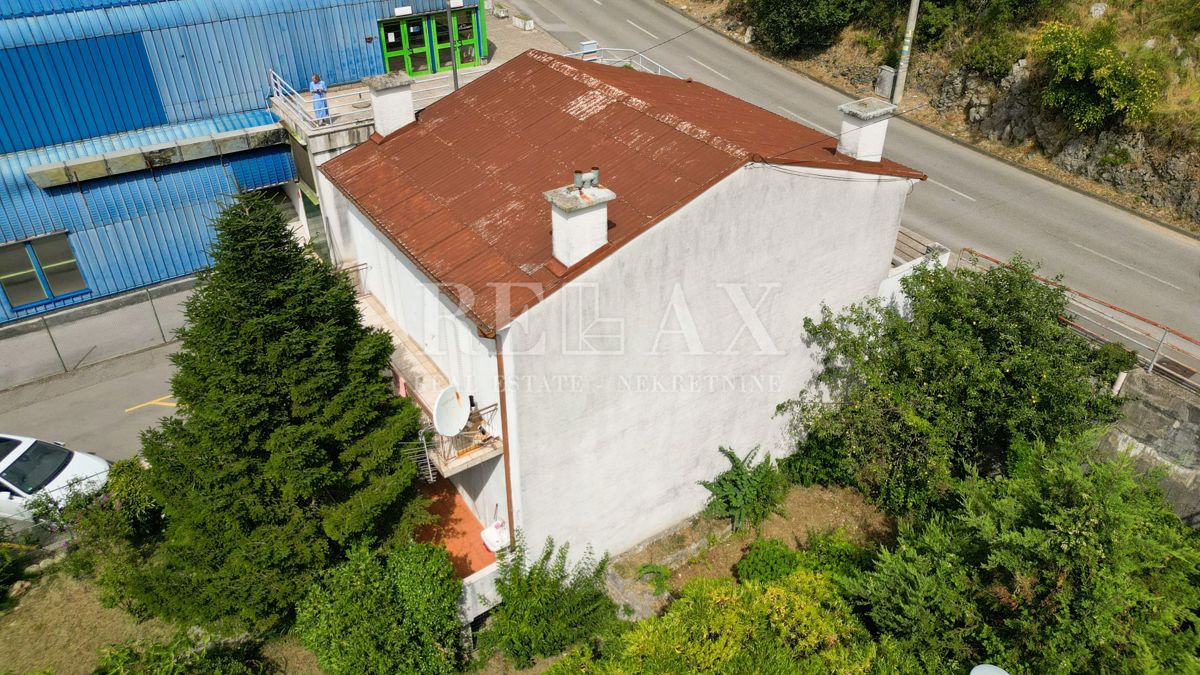 Crikvenica - hiša z vrtom blizu centra