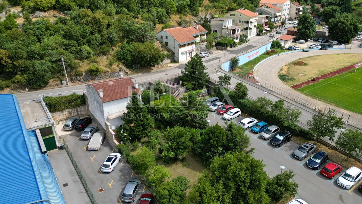 Crikvenica - hiša z vrtom blizu centra