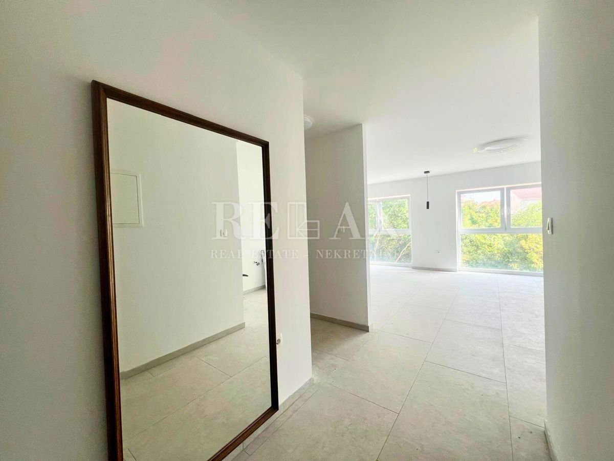 Rijeka, Srdoči - stanovanje v novogradnji s strešno teraso