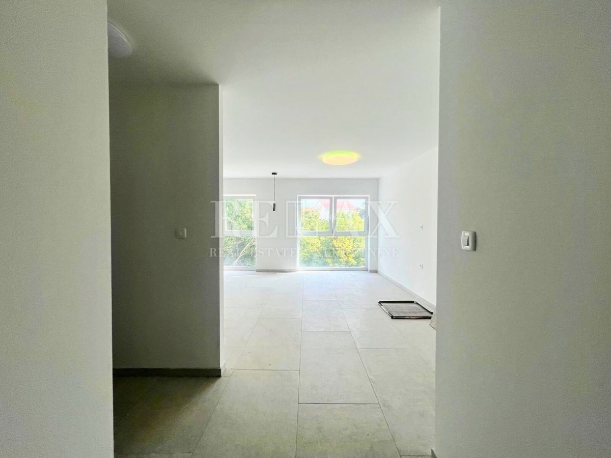 Rijeka, Srdoči - stanovanje v novogradnji s strešno teraso