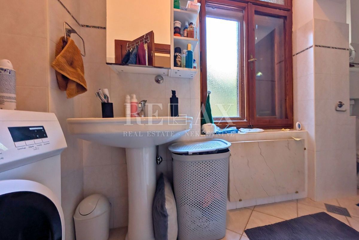 Opatija - nadstropje vile blizu centra