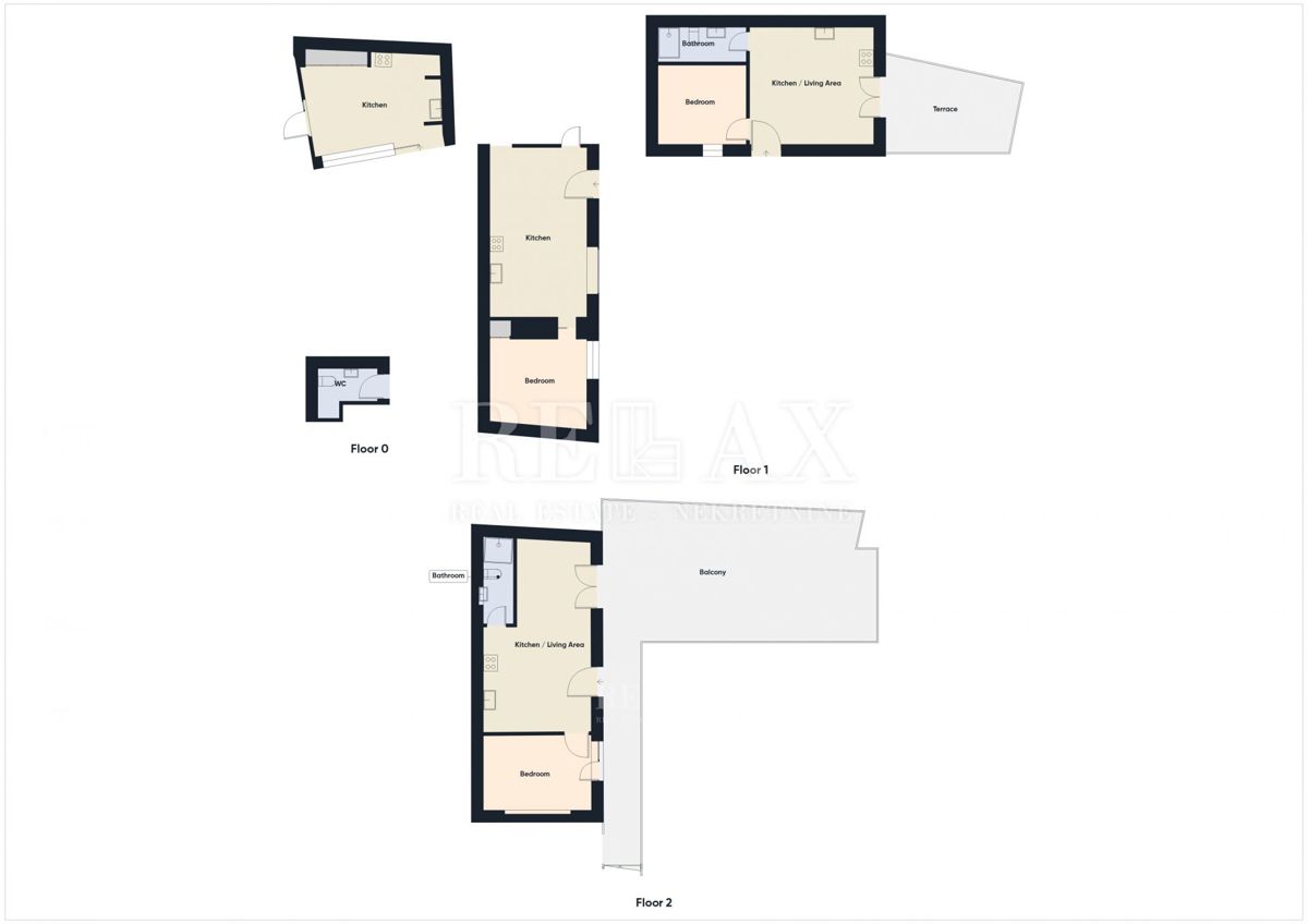 Bribir – Hiša z bazenom in tremi apartmaji