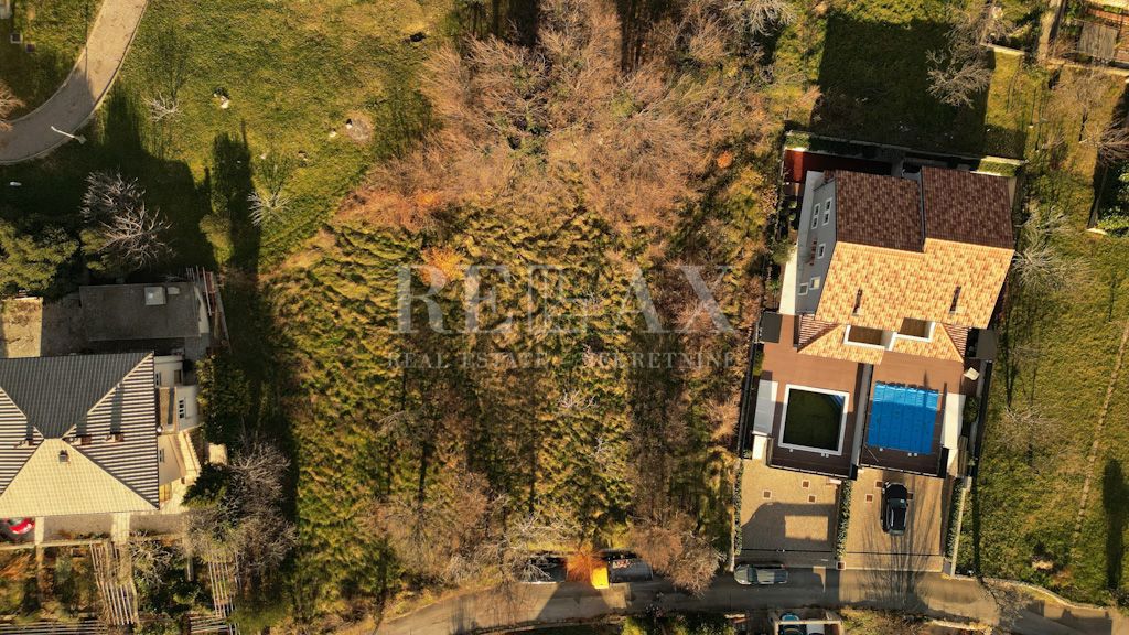 Bribir - gradbeno zemljišče z odličnim dostopom