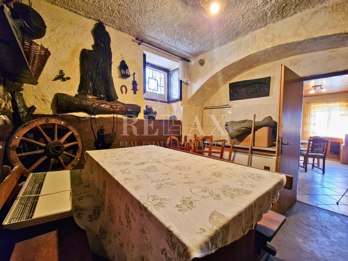 Grižane - samostojna hiša z garažo