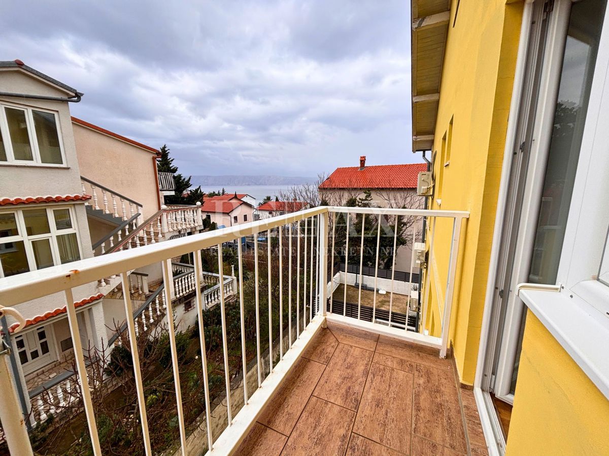 Novi Vinodolski - dvosobno stanovanje, parkirišče