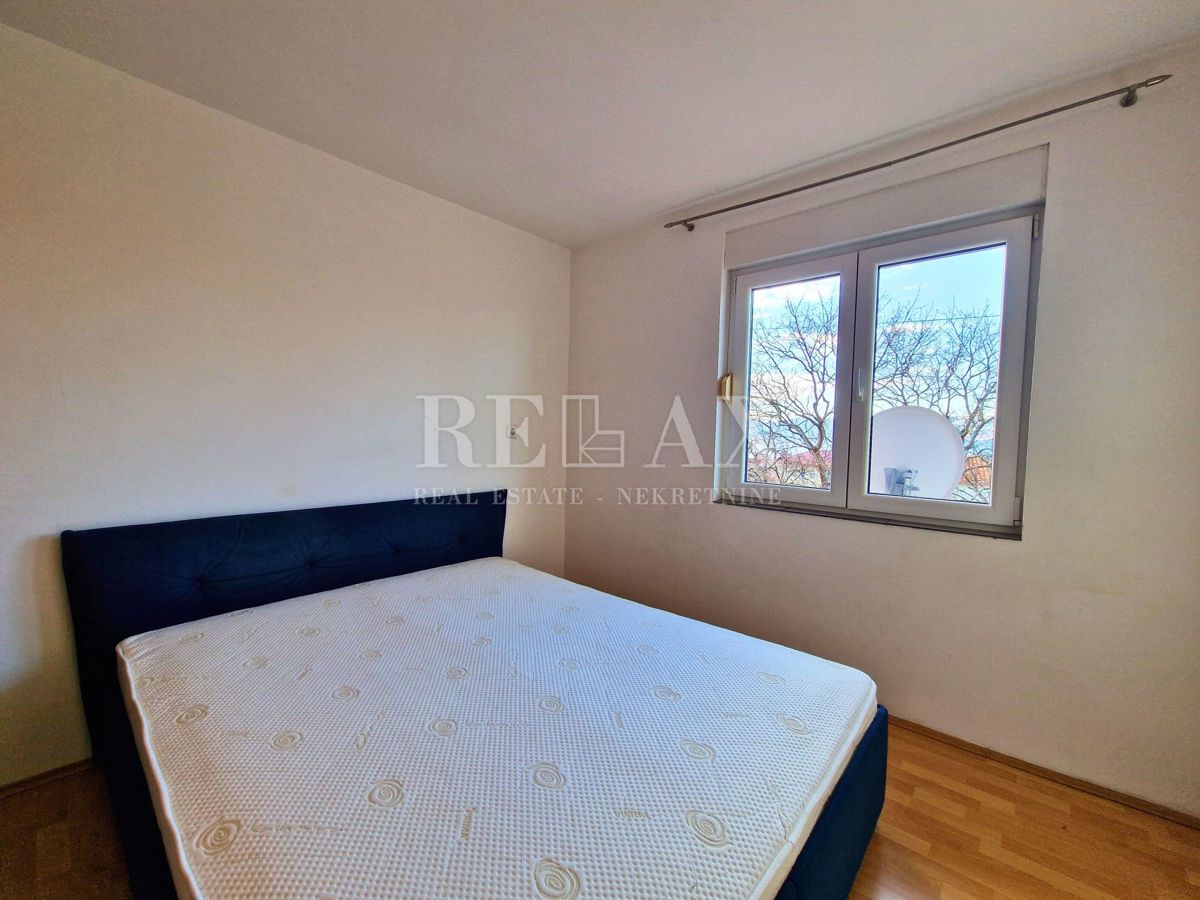 Novi Vinodolski - apartma blizu morja in centra