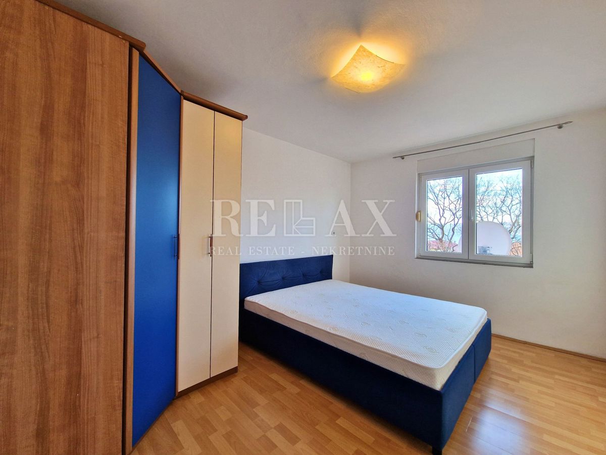 Novi Vinodolski - apartma blizu morja in centra