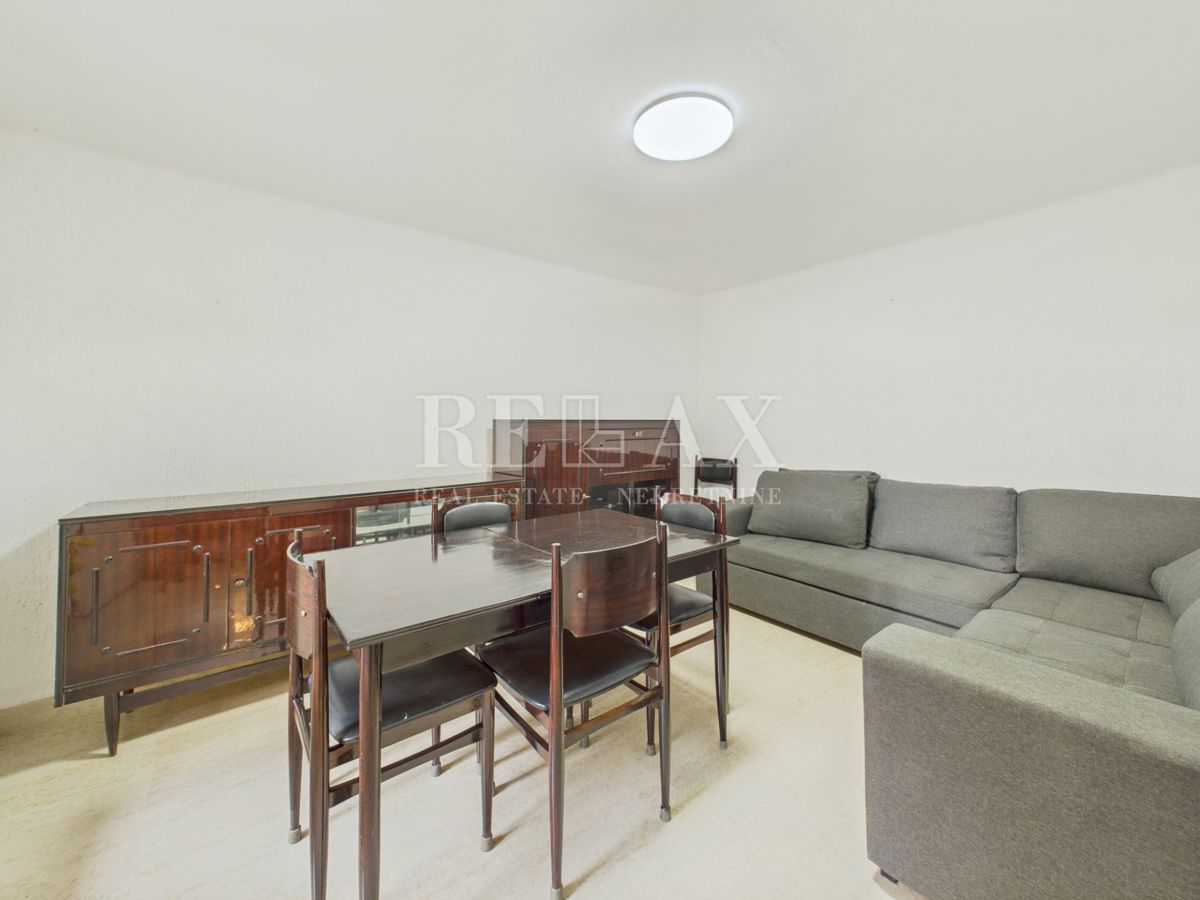 Crikvenica - hiša v samem središču mesta