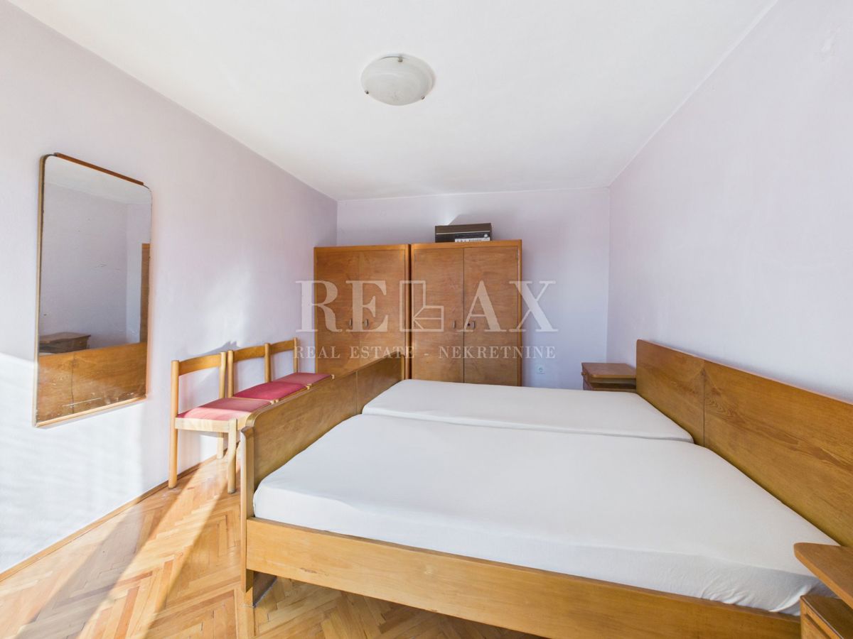 Crikvenica - hiša v samem središču mesta