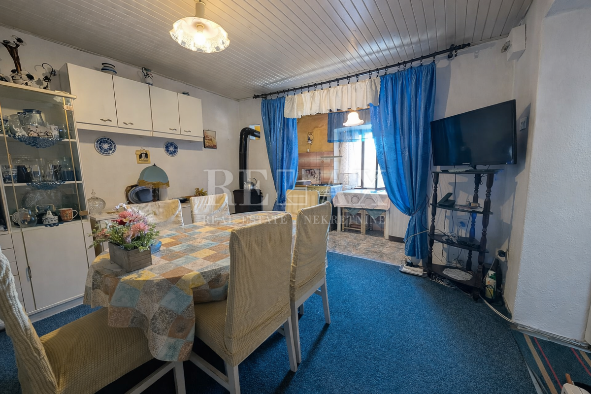 Reka, Sušačka Draga – samostojna hiša z vrtom in parkiriščem