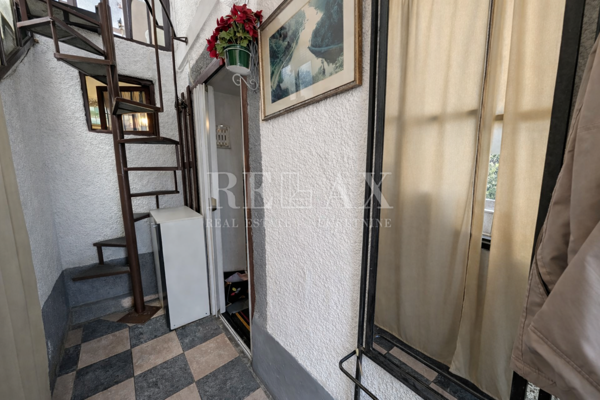 Reka, Sušačka Draga – samostojna hiša z vrtom in parkiriščem