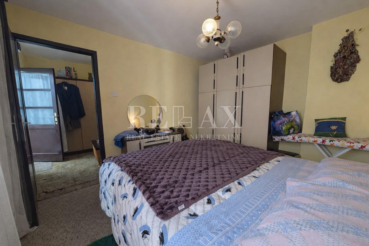 Reka, Sušačka Draga – samostojna hiša z vrtom in parkiriščem