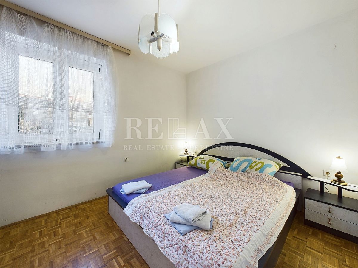 Novi Vinodolski - apartma v centru s teraso