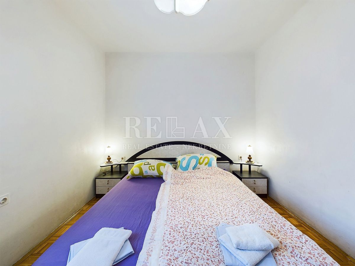 Novi Vinodolski - apartma v centru s teraso