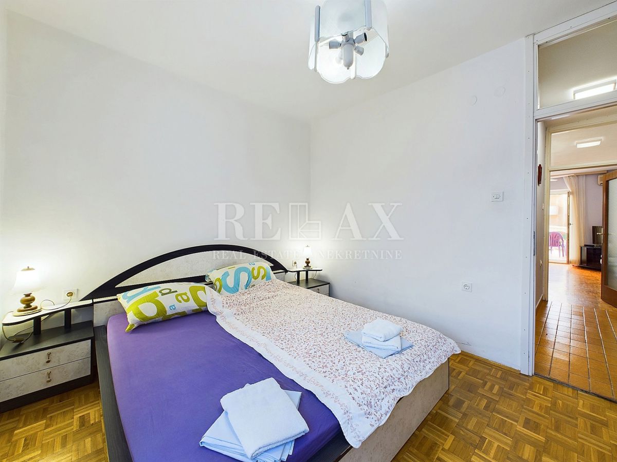 Novi Vinodolski - apartma v centru s teraso