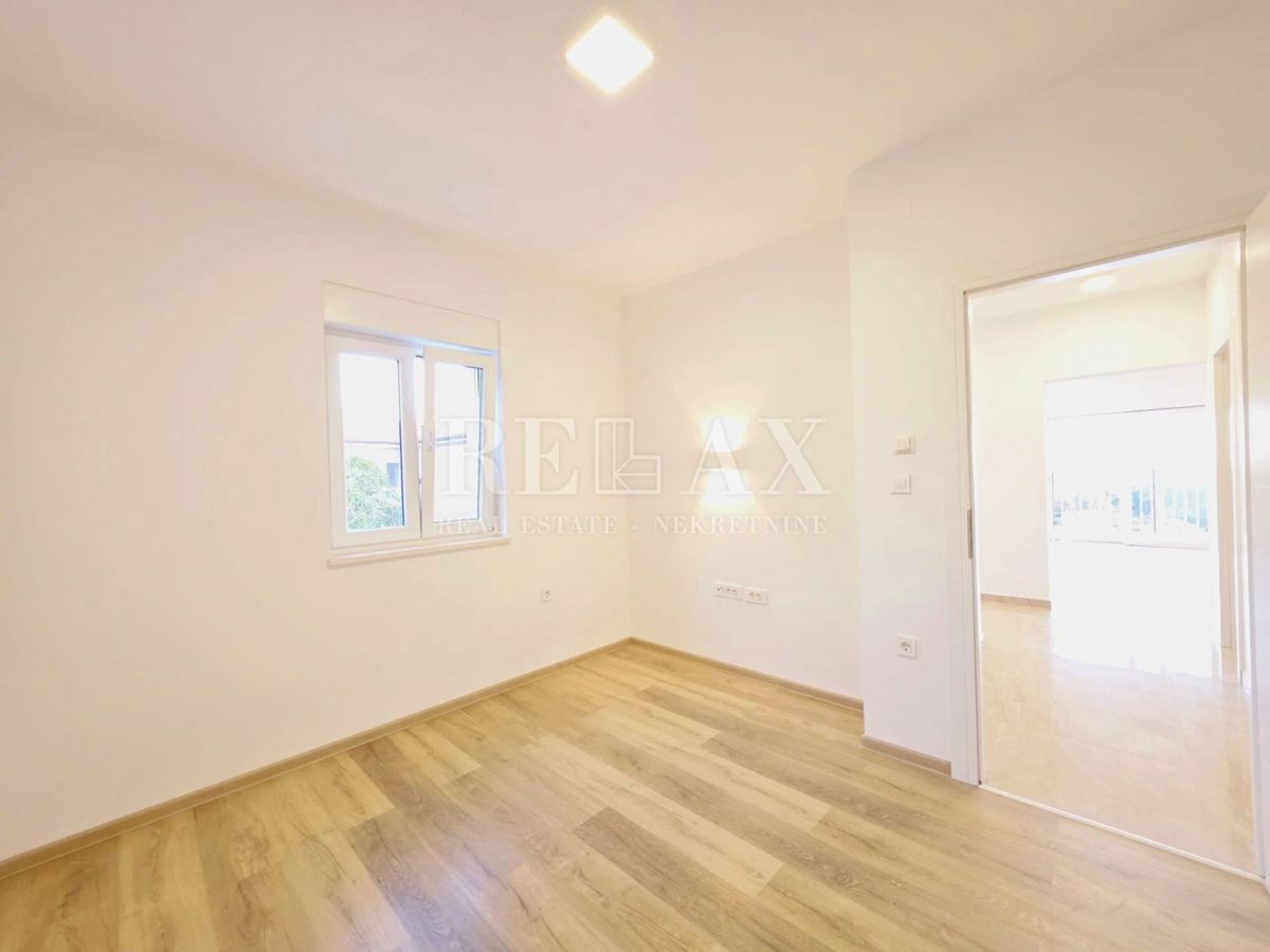 Viškovo, Saršoni - stanovanje z bazenom za uporabo, parkirišče