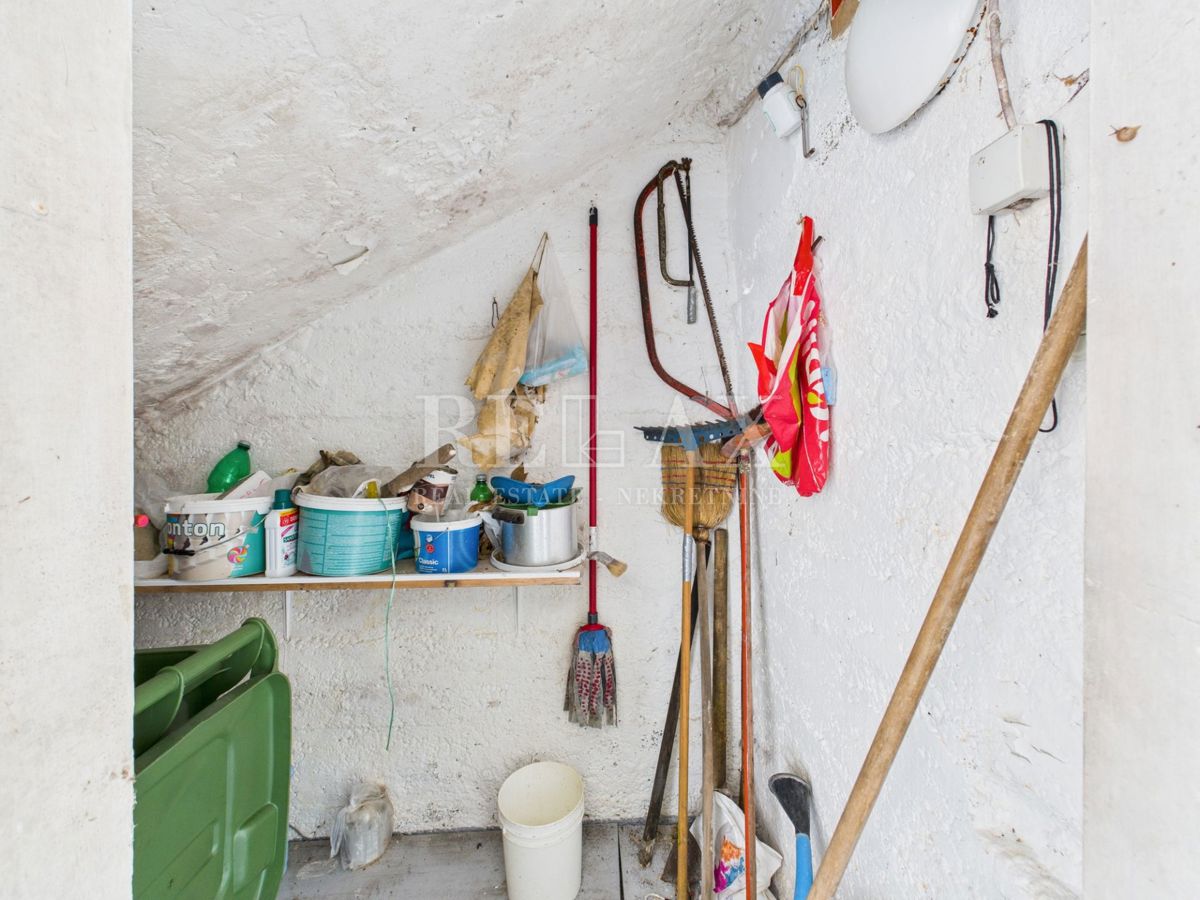 Crikvenica - stanovanje z vrtom