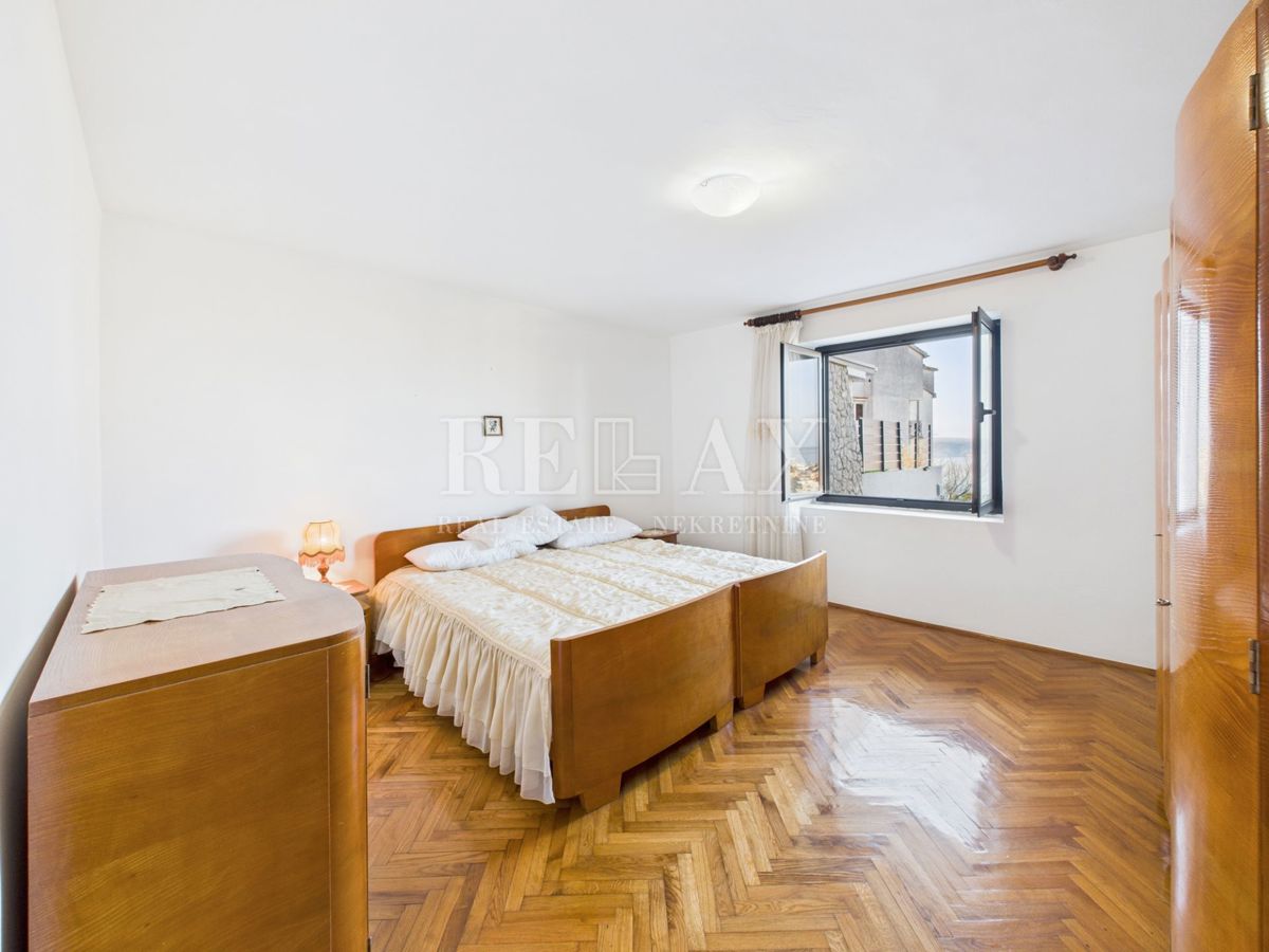 Crikvenica - stanovanje z vrtom