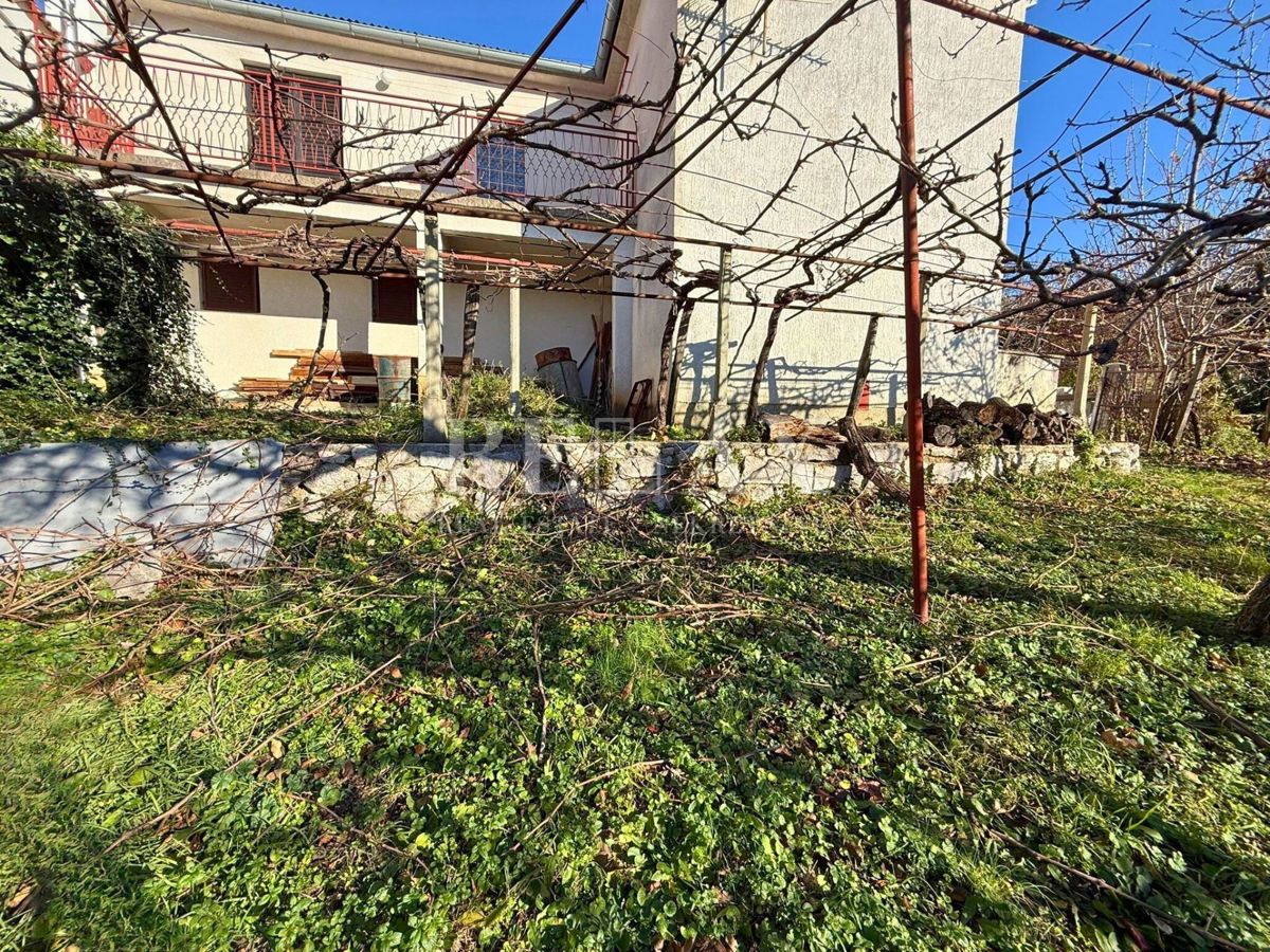 Bribir - starina s potencialom