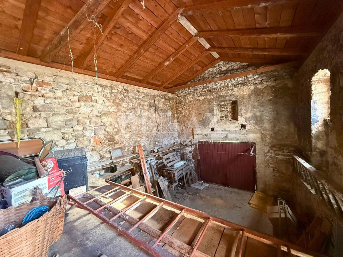 Bribir - starina s potencialom