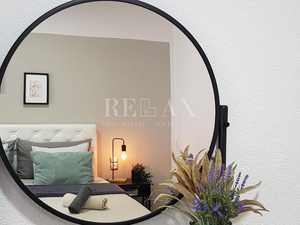 Bribir - na novo obnovljena hiša z ogrevanim bazenom