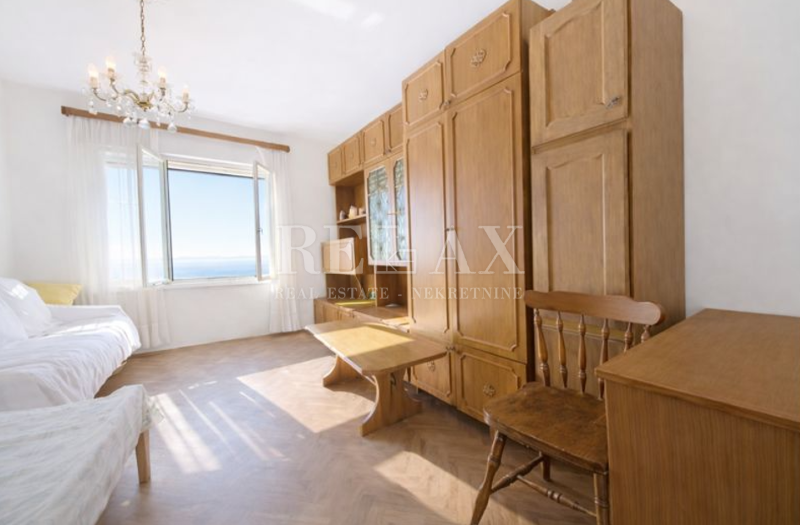 Reka, Kantrida - enosobno stanovanje v prvi vrsti do morja