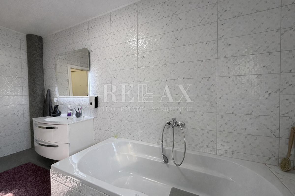 Senj - adaptirano stanovanje v centru