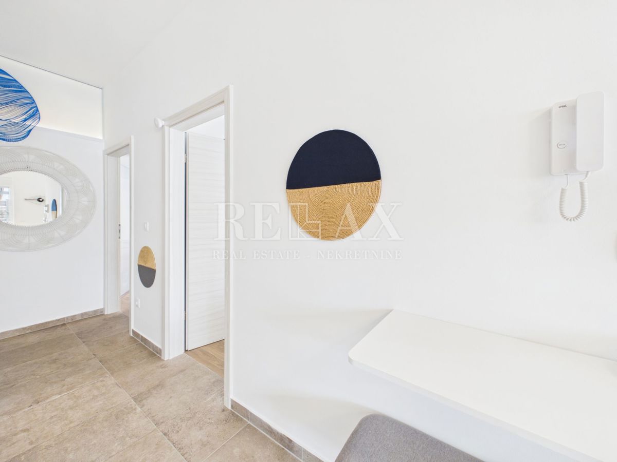 Otok Krk, Bogovići - apartma z bazenom, vrtom