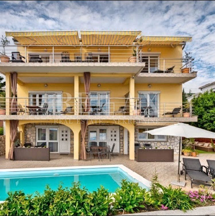 Hiša Dramalj, Crikvenica, 350m2