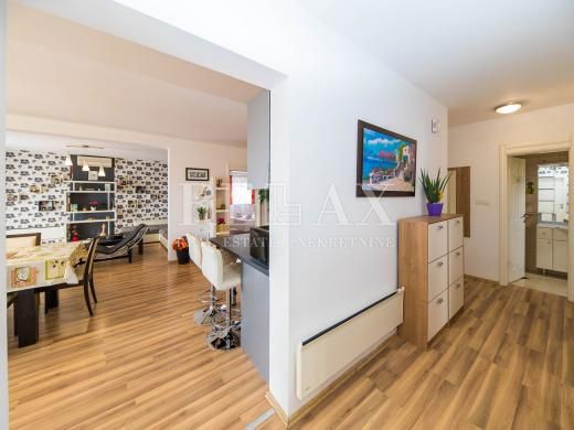 Hiša Dramalj, Crikvenica, 350m2