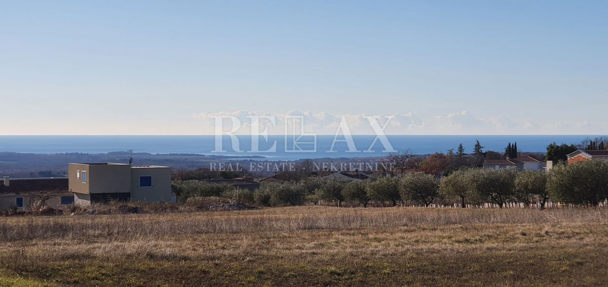 Istra, Kaštelir - zazidljivo zemljišče s pogledom na morje