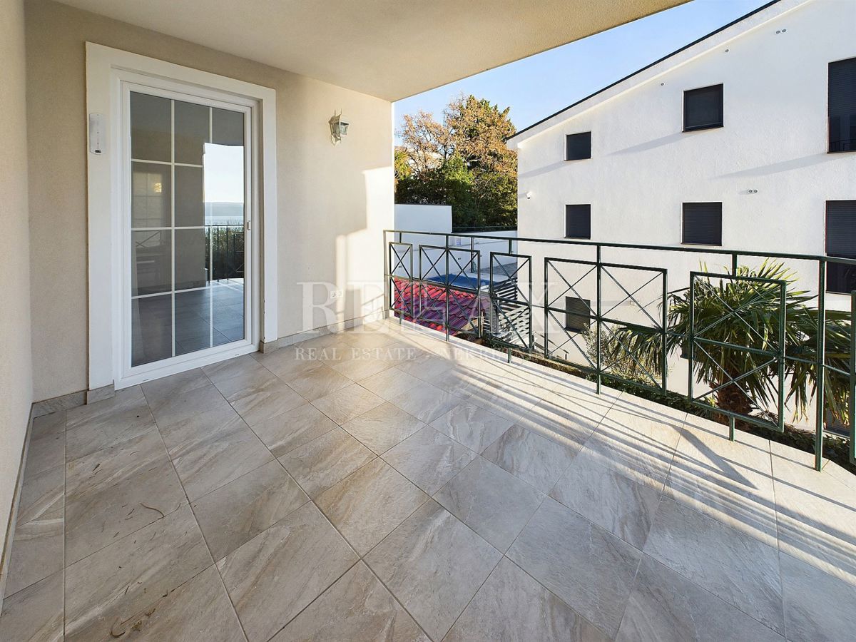 Crikvenica - apartma s pogledom na morje