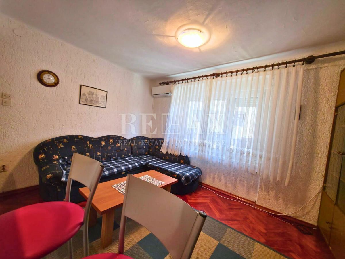 Crikvenica - center, enosobno stanovanje 130 m od plaže