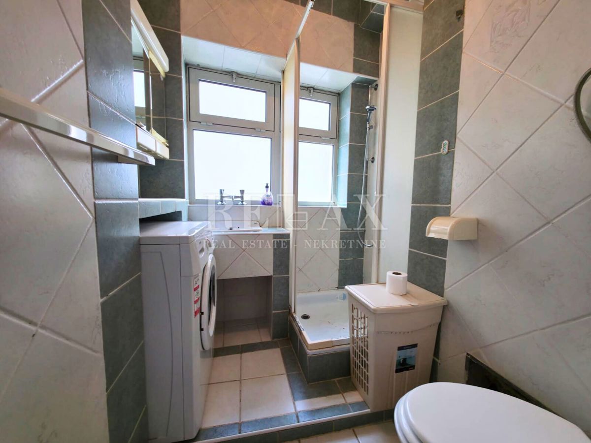 Crikvenica - center, enosobno stanovanje 130 m od plaže