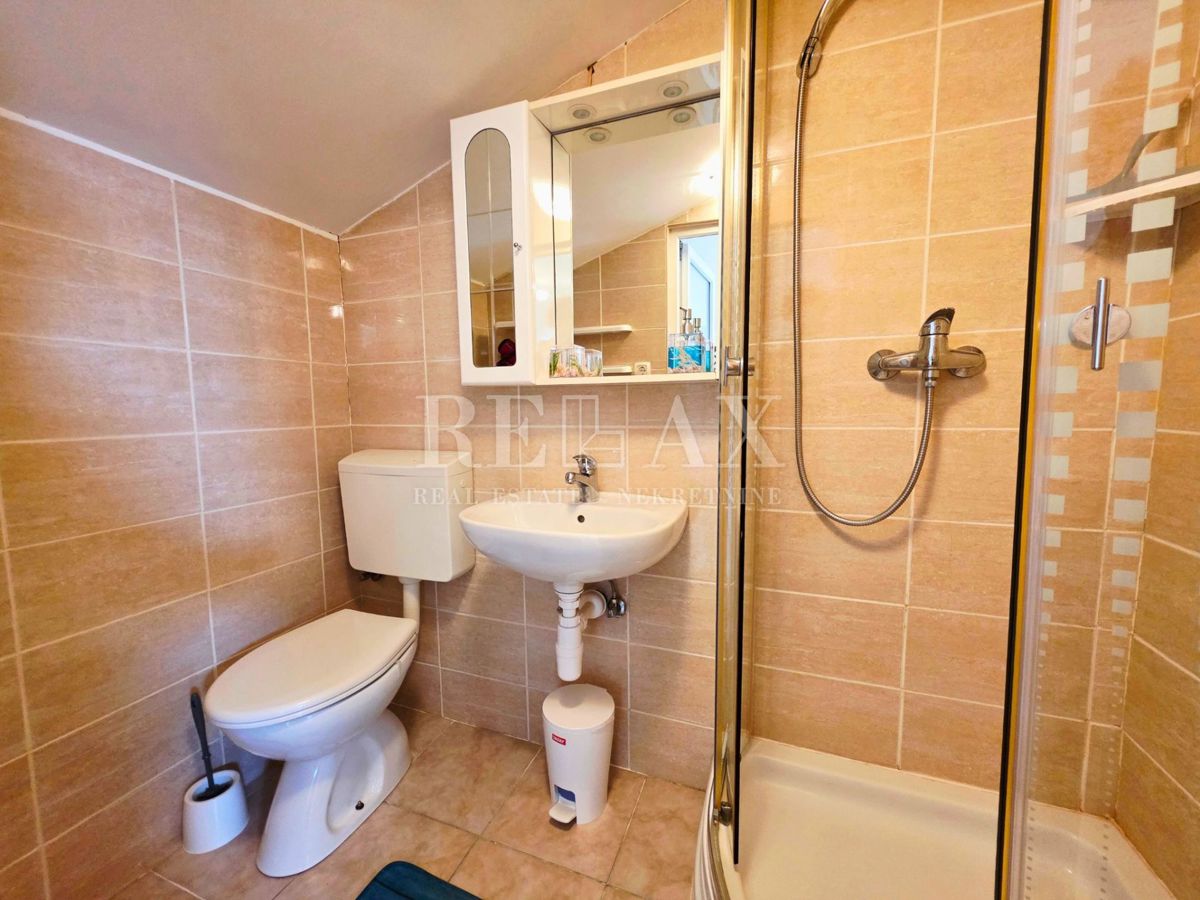 Sveti Juraj - 1. vrsta do morja, 2 apartmaja