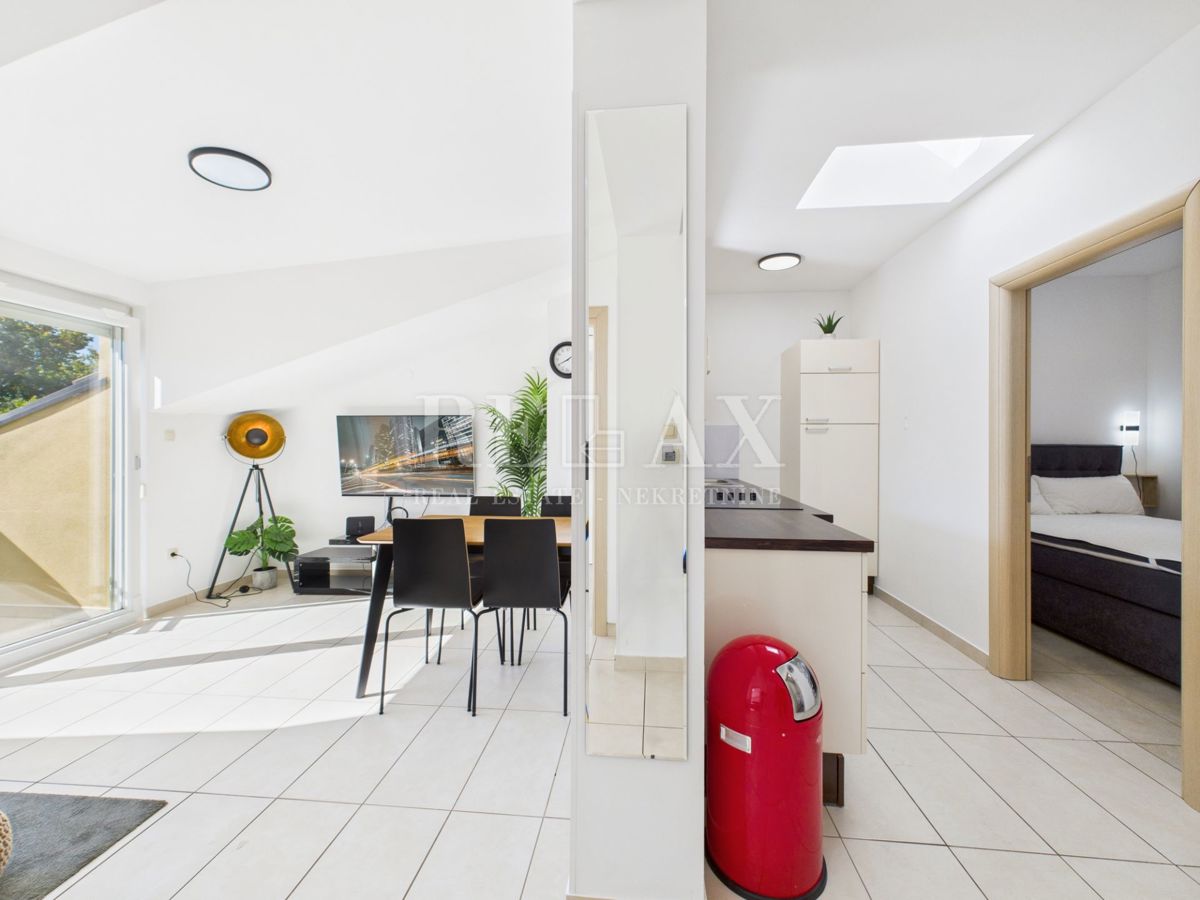 Crikvenica - apartma v prvi vrsti do morja