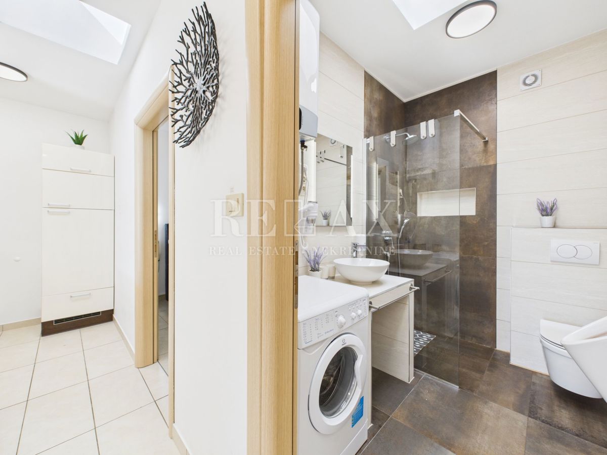 Crikvenica - apartma v prvi vrsti do morja