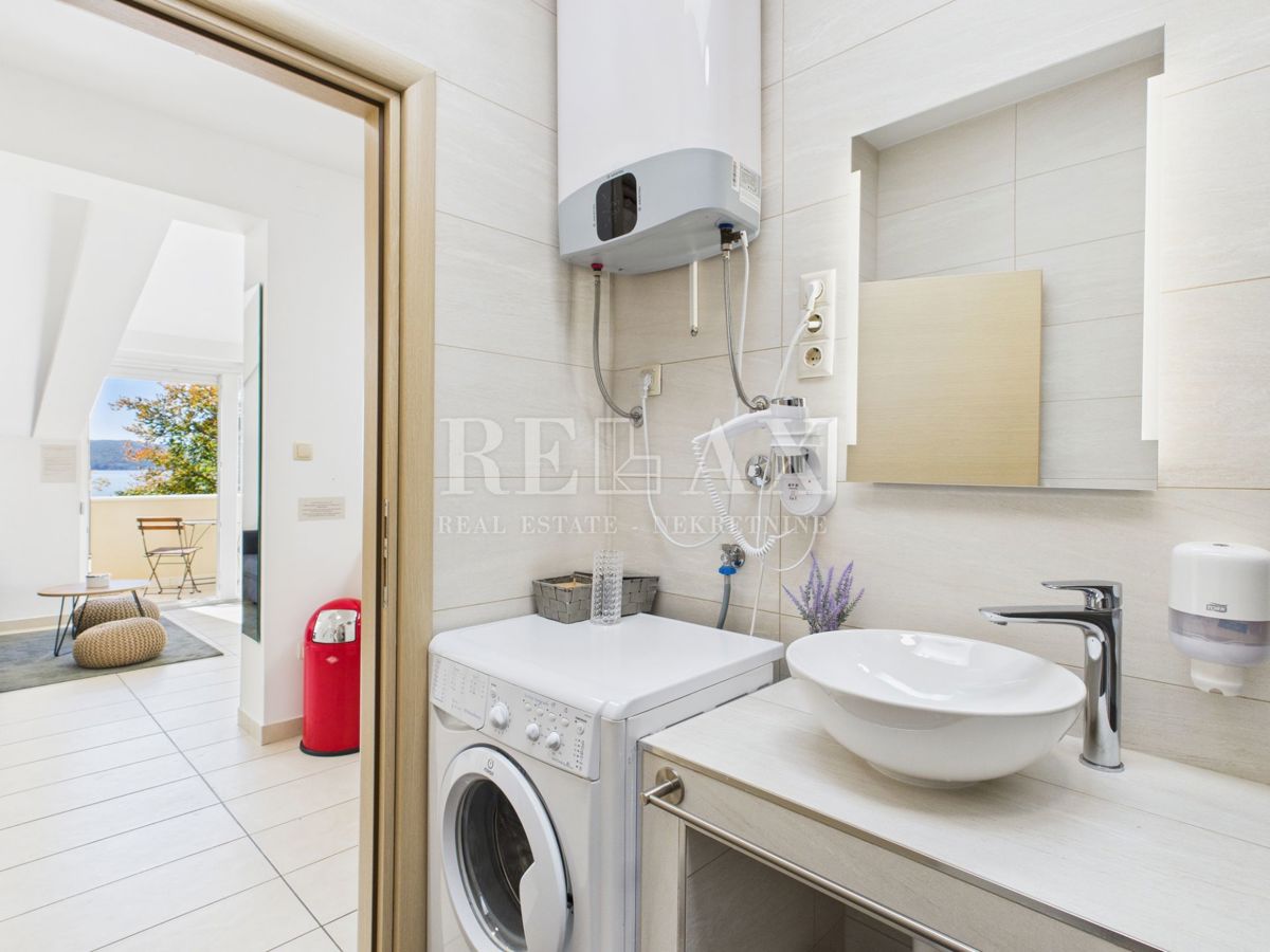 Crikvenica - apartma v prvi vrsti do morja